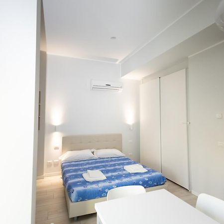 Monviso Modern - Exclusive Apartment Milaan Buitenkant foto