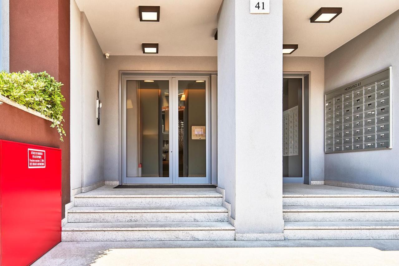 Monviso Modern - Exclusive Apartment Milaan Buitenkant foto